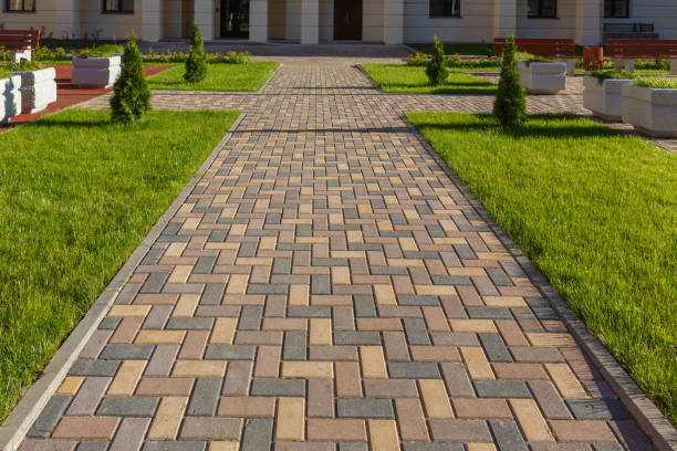 Best Affordable Driveway Paving  in Crestview Hills, KY